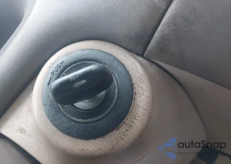 2001 Lexus Es 300 from USA, damaged, VIN JT8BF28G110318990